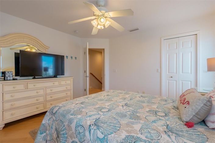 Image No.32-4 Bed Property for sale