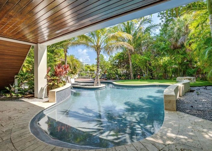 Image No.57-9 Bed Property for sale