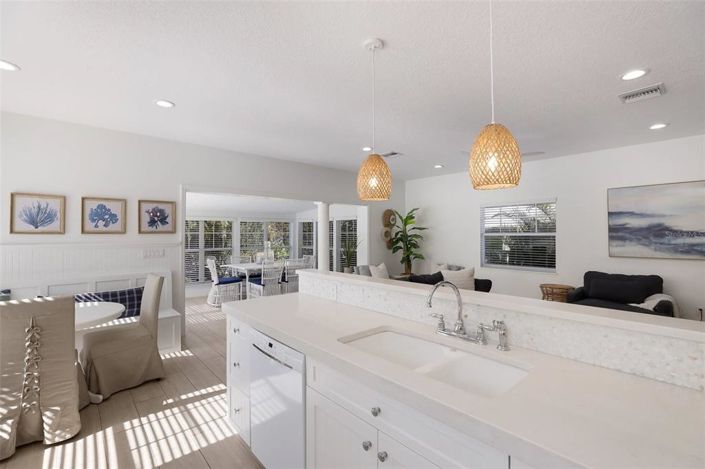 Image No.15-3 Bed Property for sale