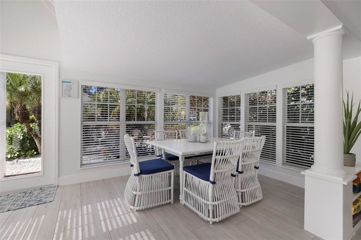 Image No.18-3 Bed Property for sale