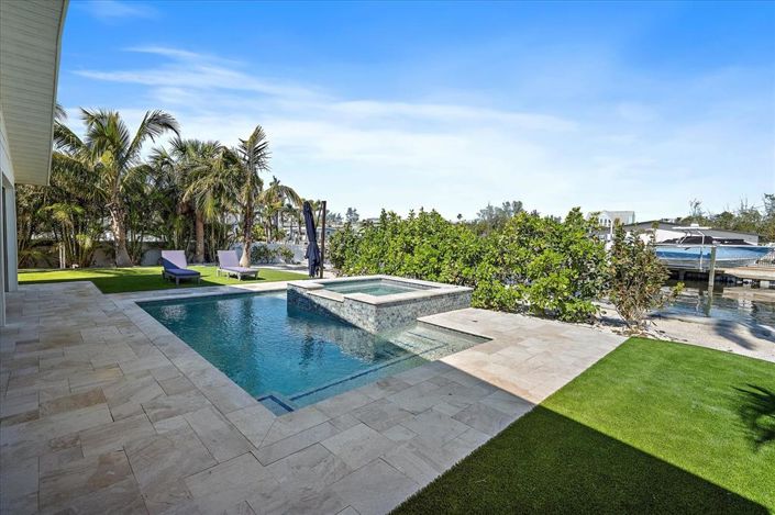 Image No.1-3 Bed Property for sale