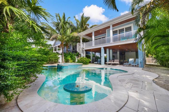 Image No.38-4 Bed Property for sale