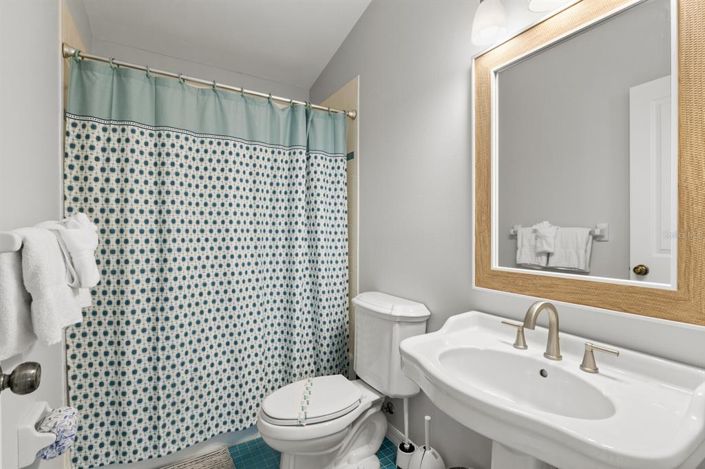 Image No.21-3 Bed Property for sale