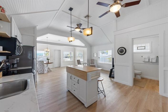 Image No.16-2 Bed Property for sale