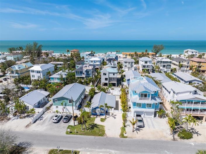 Image No.25-2 Bed Property for sale