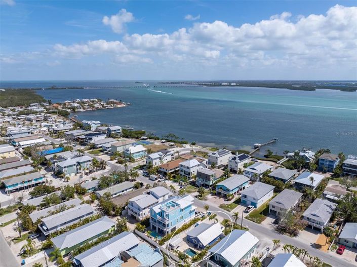 Image No.37-2 Bed Property for sale