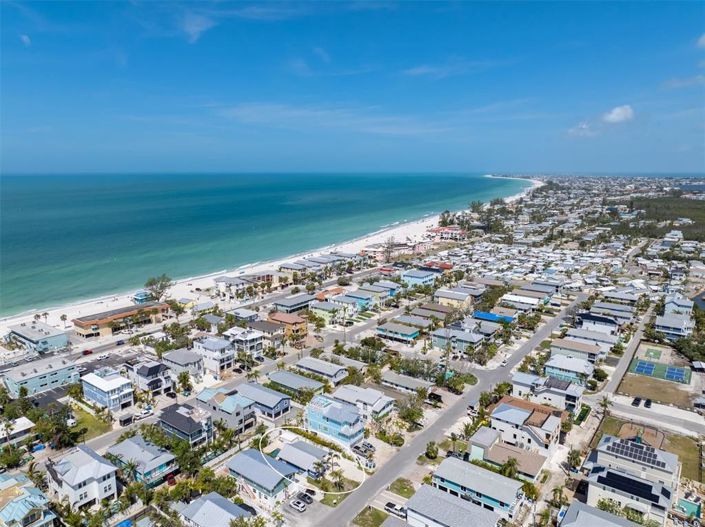 Image No.38-2 Bed Property for sale