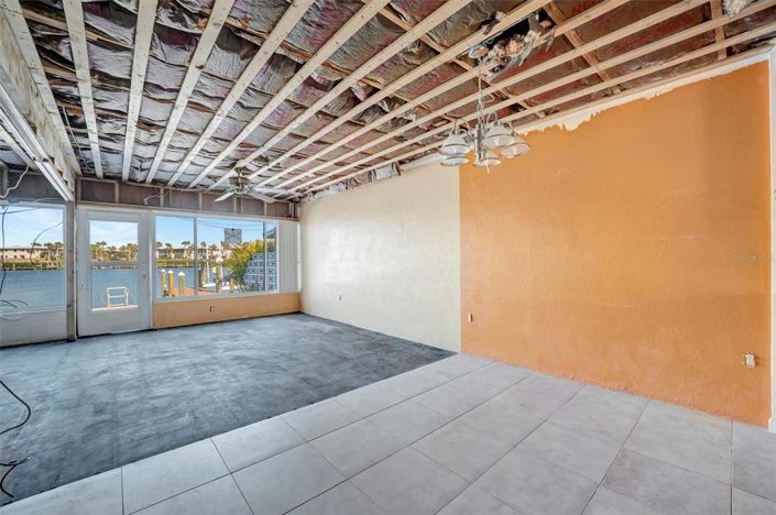 Image No.17-2 Bed Property for sale