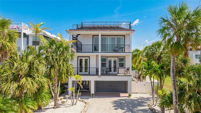 Image No.1-5 Bed Property for sale