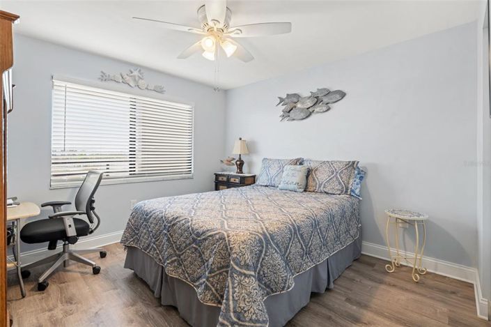 Image No.37-2 Bed Property for sale