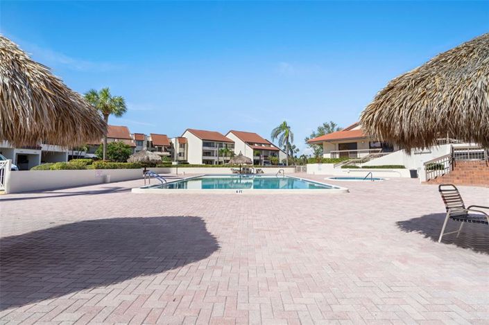 Image No.7-2 Bed Property for sale