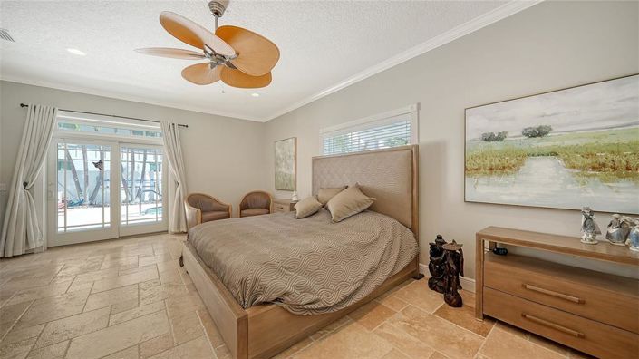 Image No.21-3 Bed Property for sale