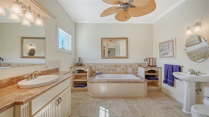 Image No.35-3 Bed Property for sale