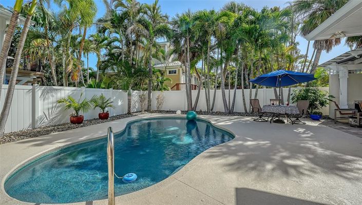 Image No.38-3 Bed Property for sale