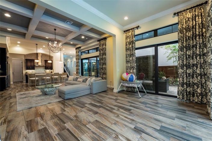 Image No.16-3 Bed Property for sale