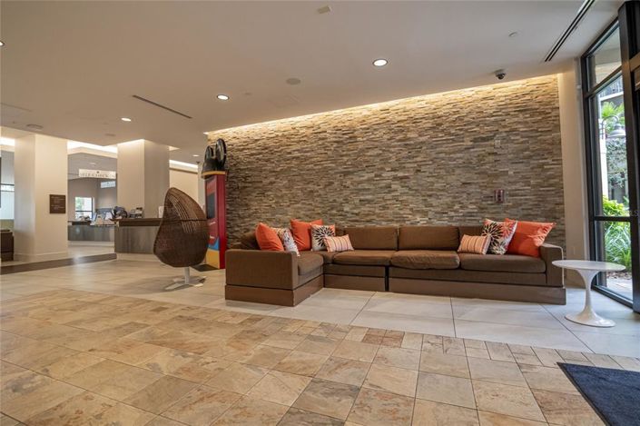 Image No.2-2 Bed Property for sale