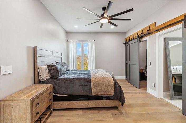 Image No.48-4 Bed Property for sale