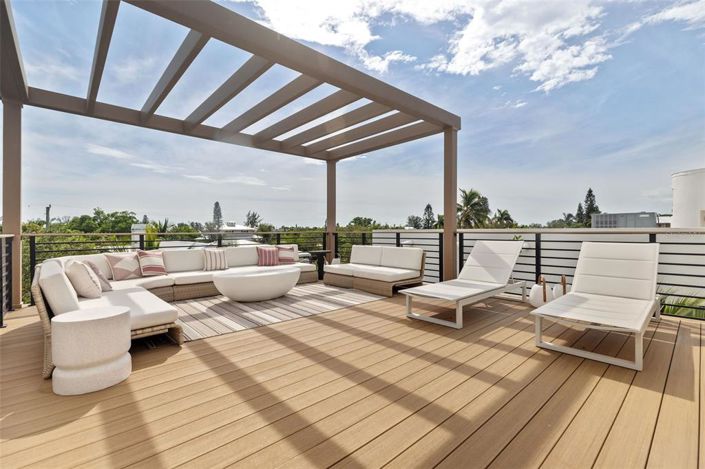 Image No.58-4 Bed Property for sale