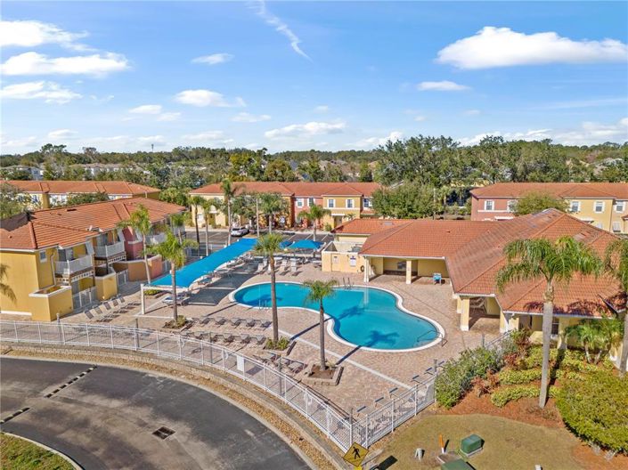 Image No.35-3 Bed Townhouse for sale