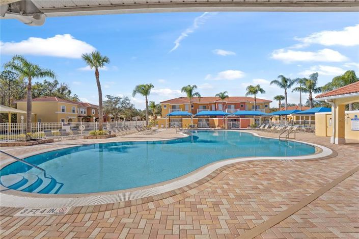 Image No.39-3 Bed Townhouse for sale