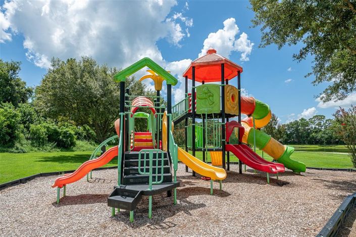 Image No.44-3 Bed Townhouse for sale