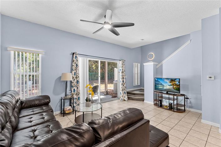 Image No.6-3 Bed Townhouse for sale