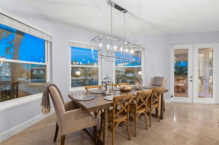 Image No.12-3 Bed Property for sale