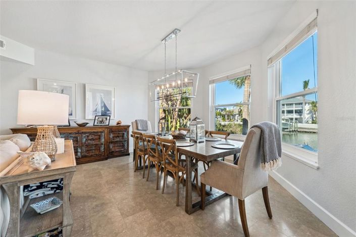 Image No.28-3 Bed Property for sale