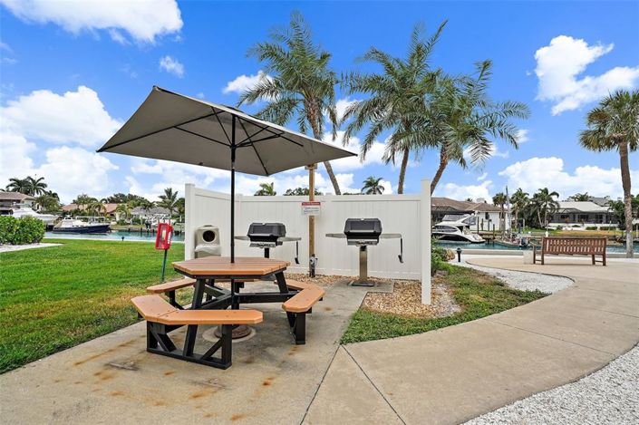 Image No.18-1 Bed Property for sale