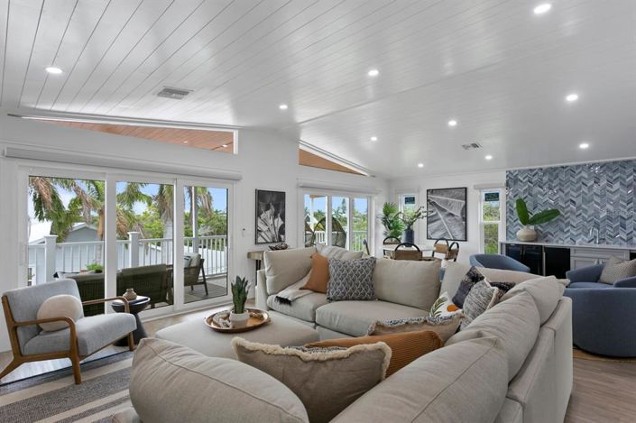 Image No.20-5 Bed Property for sale