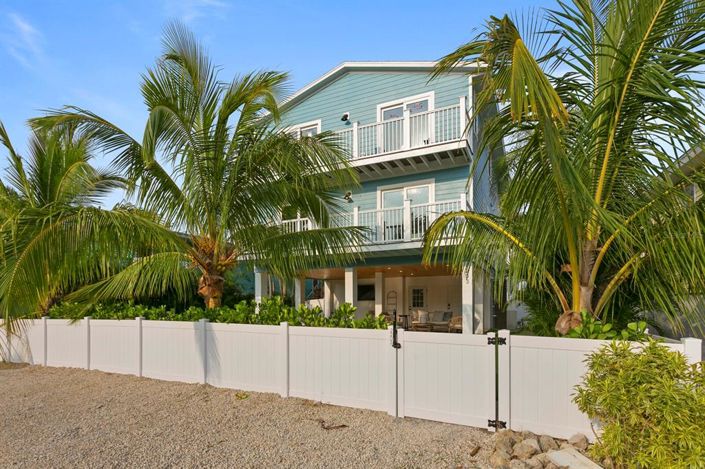 Image No.33-5 Bed Property for sale