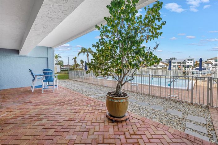 Image No.1-2 Bed Property for sale