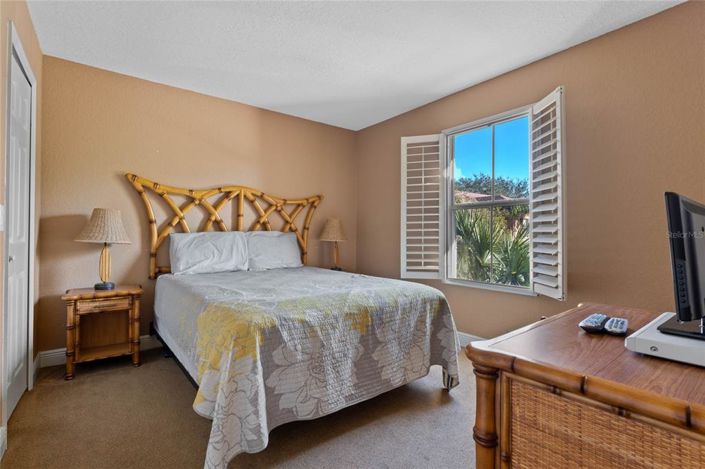 Image No.19-4 Bed Property for sale