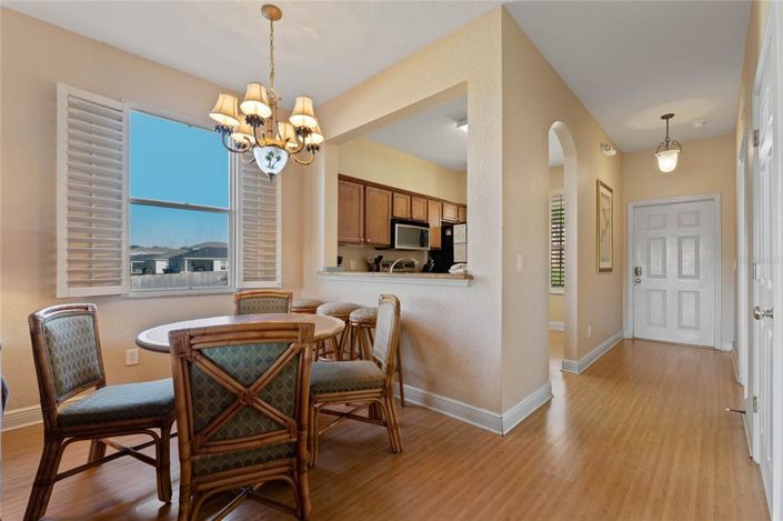 Image No.4-4 Bed Property for sale