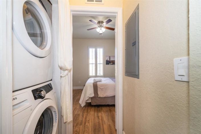 Image No.10-4 Bed Property for sale