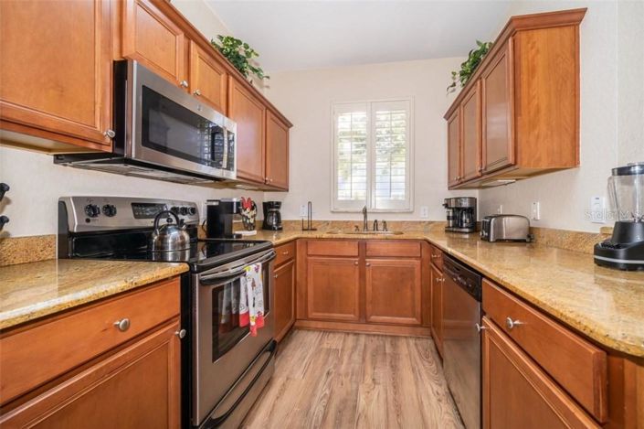 Image No.7-4 Bed Property for sale