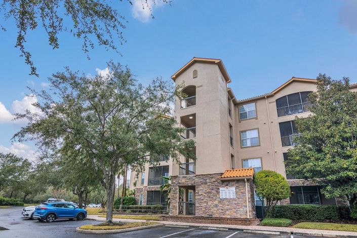 Image No.24-3 Bed Property for sale