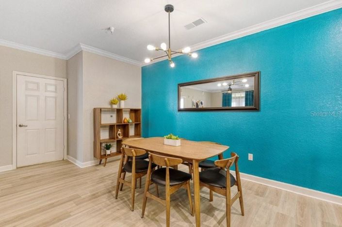 Image No.12-2 Bed Property for sale