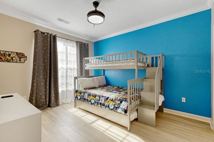 Image No.27-2 Bed Property for sale