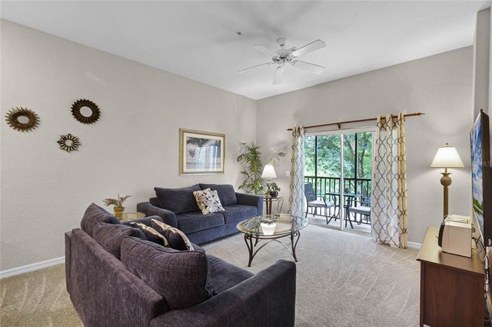 Image No.10-3 Bed Property for sale