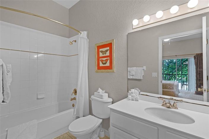 Image No.18-3 Bed Property for sale