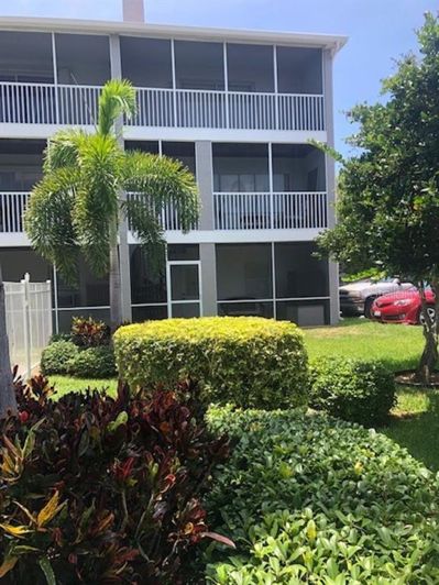 Image No.1-3 Bed Townhouse for sale