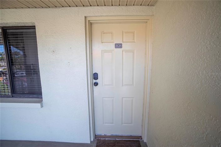 Image No.38-2 Bed Property for sale