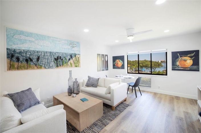 Image No.4-2 Bed Property for sale