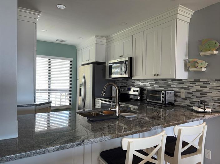 Image No.14-2 Bed Property for sale