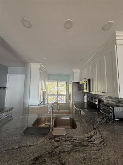 Image No.5-2 Bed Property for sale