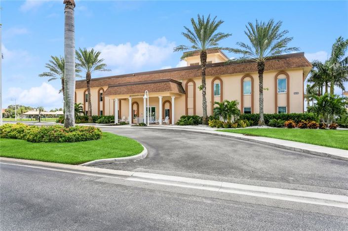 Image No.35-2 Bed Property for sale