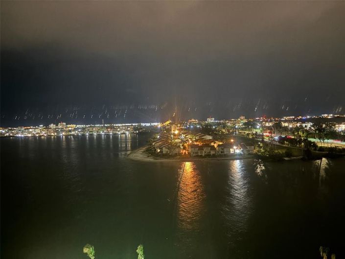 Image No.42-2 Bed Property for sale