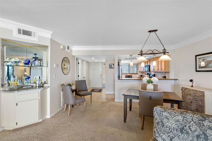 Image No.11-2 Bed Property for sale