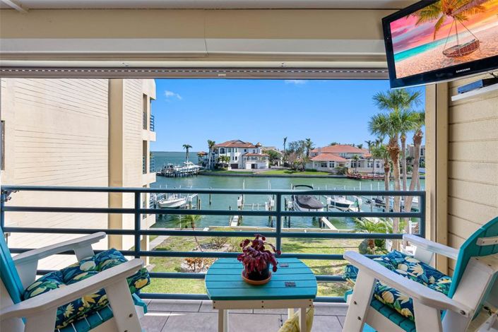 Image No.21-2 Bed Property for sale